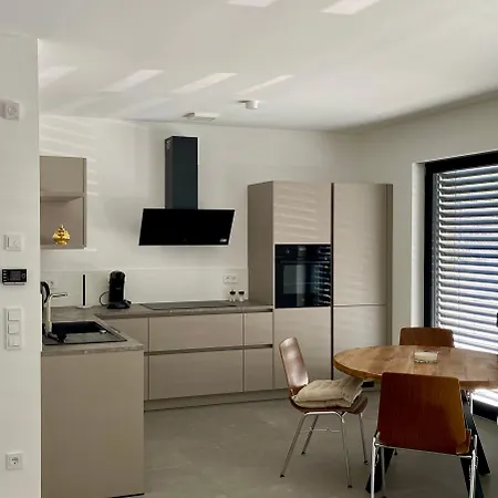 Hedwig Und Paul Apartment *